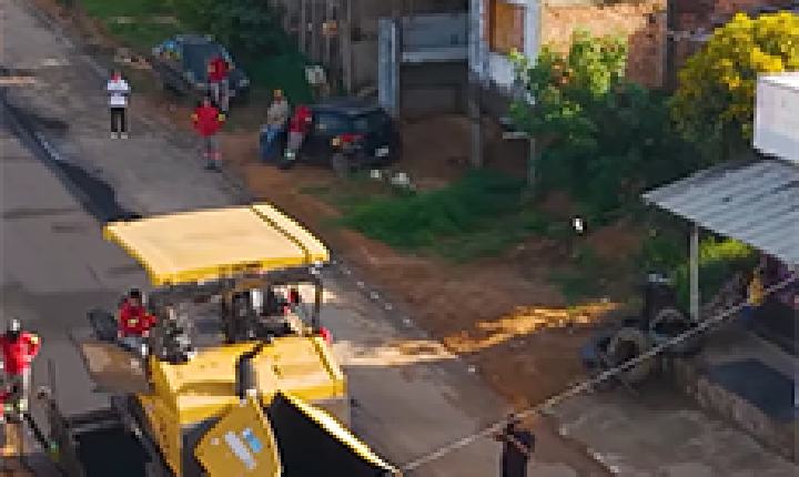 Avança pavimentação urbana em Laranjal do Jari e transforma realidade de bairros