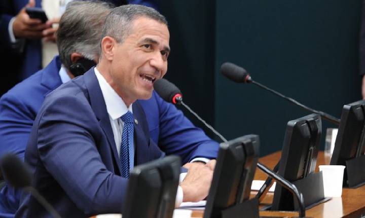 Comissão aprova aumento de pena para crimes contra agentes de segurança