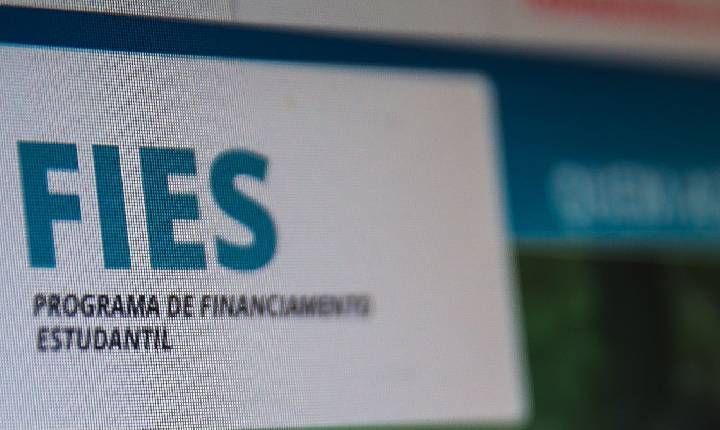 Fies: prazo para complementar inscrições postergadas começa hoje