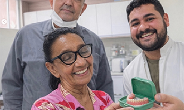 Prefeitura de Cutias entrega próteses dentárias e reforça atenção à saúde bucal em 2026