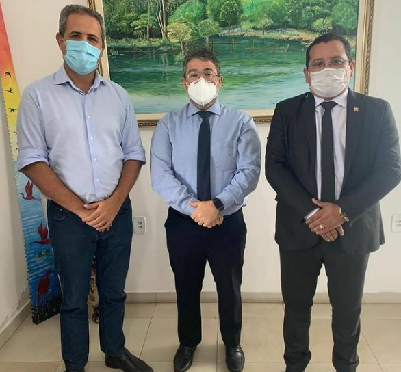 Bruno Mineiro treina equipe e faz parcerias para transparência e segurança jurídica nas ações de gestão