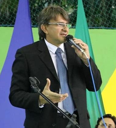 Júnior Leite decreta calamidade pública na saúde e emergência financeira e administrativa em Pracuúba   