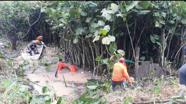 Ações da Prefeitura de Santana tem evitado alagamentos, mas alta da maré ainda preocupa