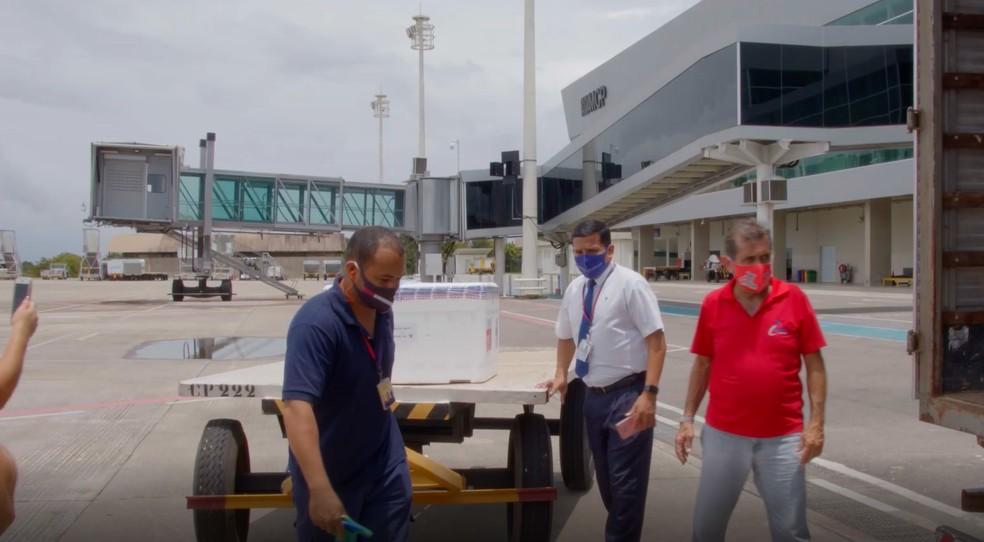 Amapá recebe mais 4,4 mil doses de vacina contra a Covid-19 e libera vacinação entre idosos com 75 anos ou mais