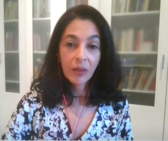 Ampliação da 1ª dose é necessária, mas é importante que exista a 2ª, diz médica  