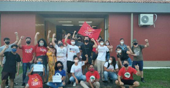 Campus Binacional de Oiapoque -  RETROCEDER NA EDUCAÇÃO É CRIME!
