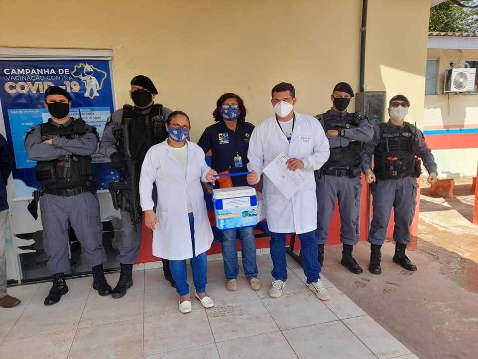 COM MAIS DOSES DE VACINA O PREFEITO Prof. AMANAJÁS DARÁ CONTINUIDADE A IMUNIZAÇÃO