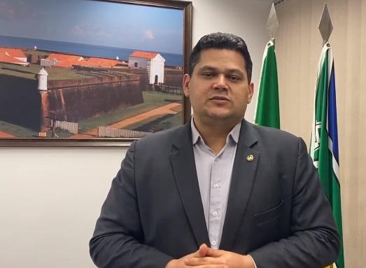 Davi consegue a doação de uma usina produtora de oxigênio para Macapá.