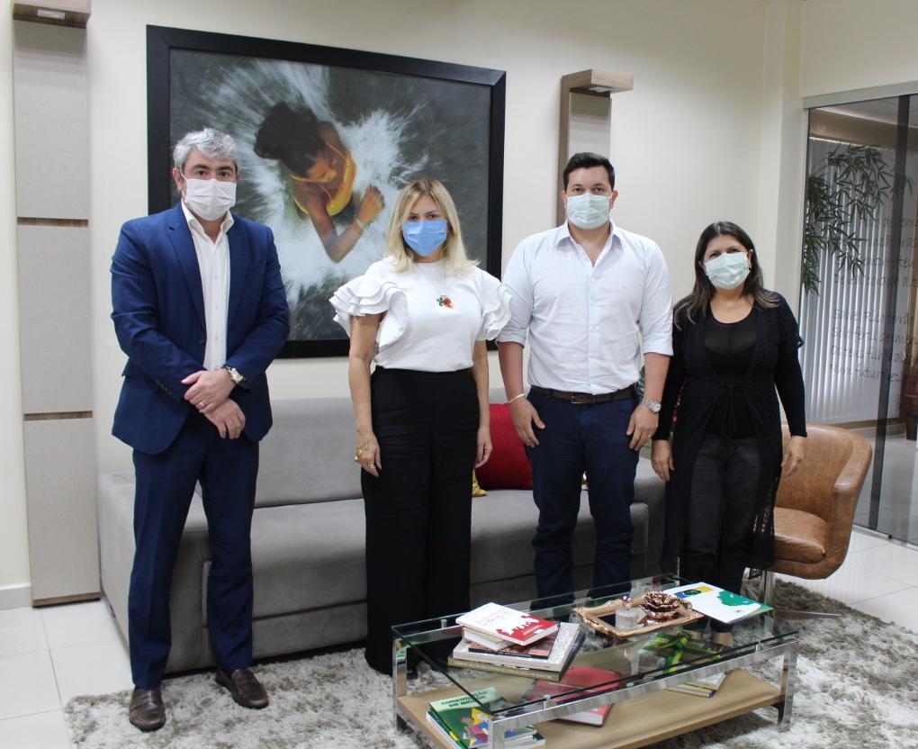 Deputado Acácio Favacho sinaliza para PGJ alocação de recursos para construção do estúdio da Rádio e Tv Web do MP-AP