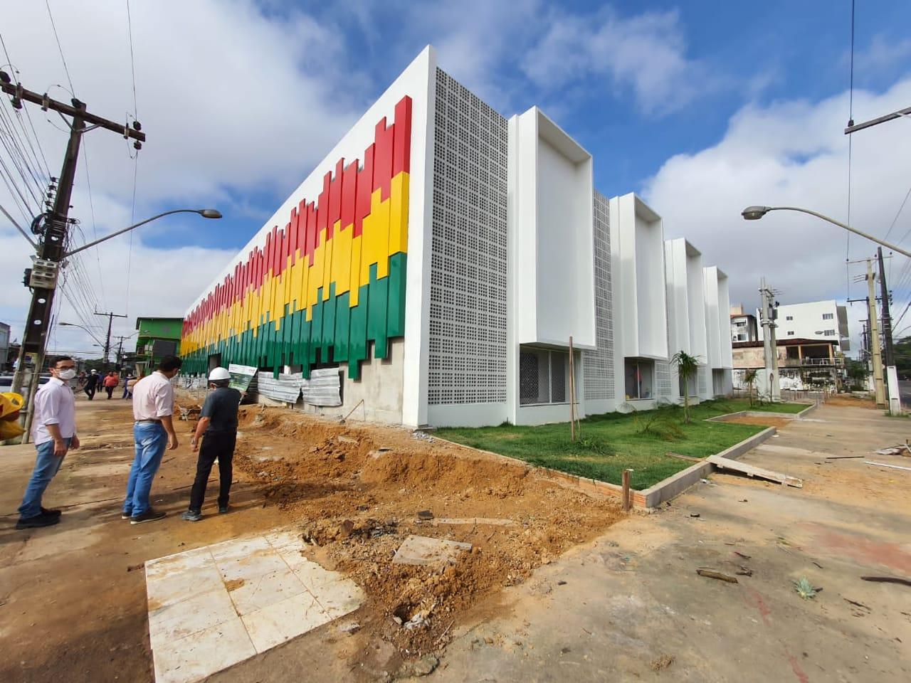 Obras do Shopping Popular entram em fase de final de construção