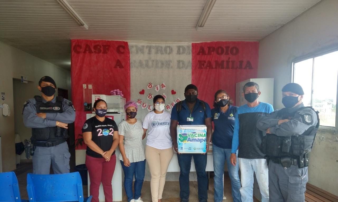 Prefeito José Serafim recebe 30 doses de vacina e participa com lideres religiosos sobre as novas medidas