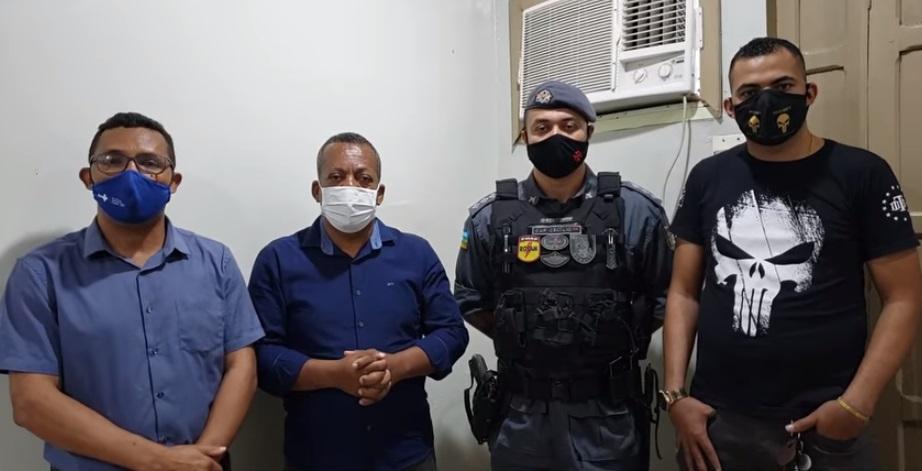 Prefeito Reinaldo Barros incentiva munícipes a respeitarem as novas regras estabelecidas no Decreto de lockdown 