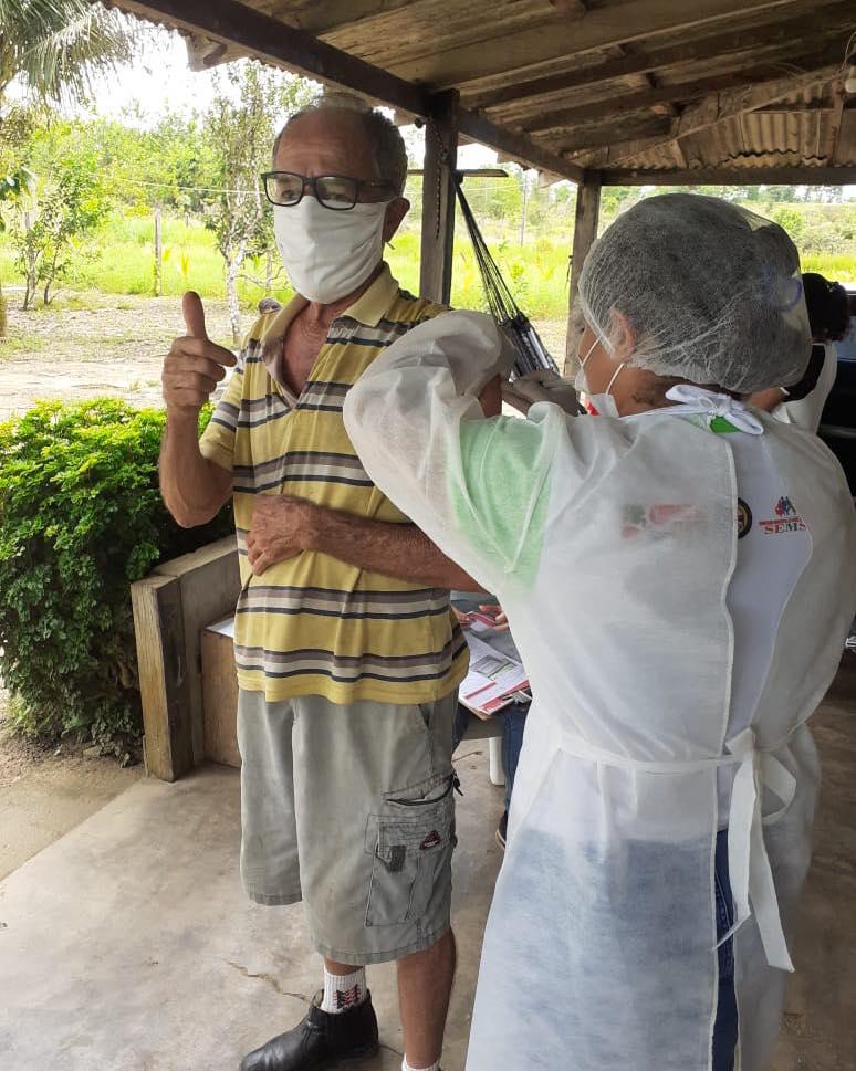 Vacinação contra covid-19 é iniciada nas Comunidades 
