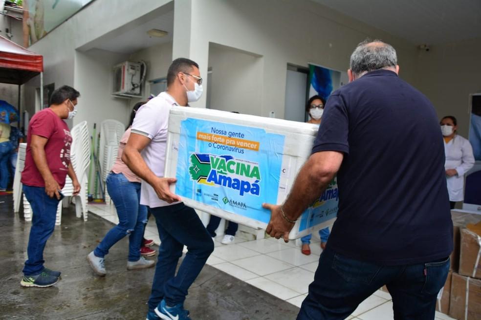 Amapá recebe 18,2 mil doses de vacinas e pode imunizar agentes da segurança pública 