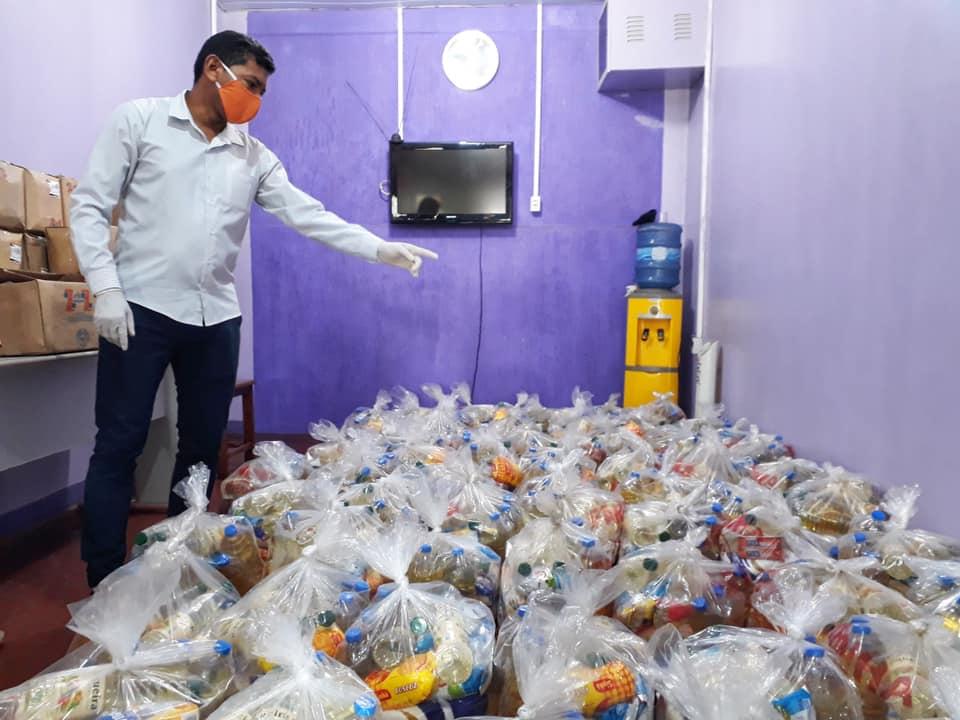 Prefeito Elson Belo continua com as ações de terraplanagem em vias do município 