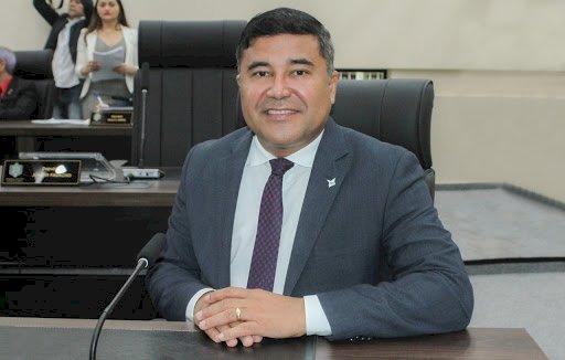 É VERGONHOSO MAIS É LEGAL