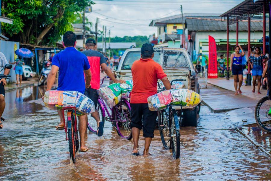 Governo do Amapá inicia distribuição de mais de 5,6 mil cestas de alimentos no Vale do Jari 
