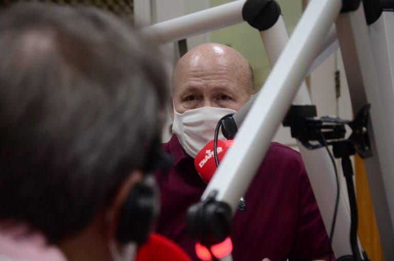 Mais de 850 pessoas deixaram de tomar a 2ª dose das vacinas contra a Covid