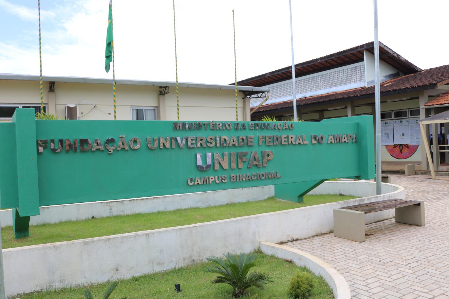CAMPUS BINACIONAL OIAPOQUE DA UNIFAP AMEAÇADO 