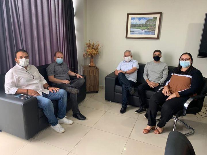 PREFEITO CARLOS SAMPAIO (DEM) DA BOAS-VINDAS AO NOVO SECRETÁRIO DA SDC