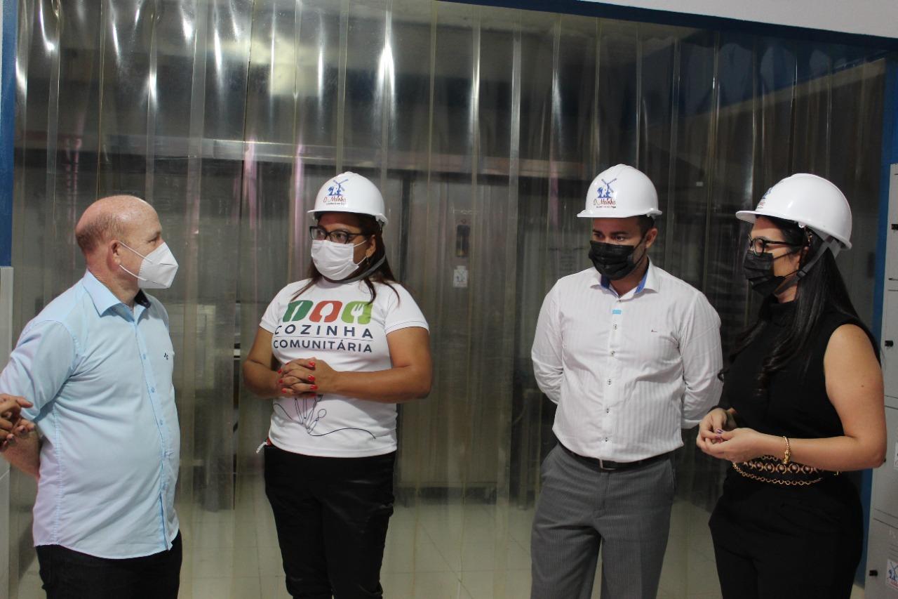 Prefeitura de Santana estabelece parceria para capacitação e doação de alimentos