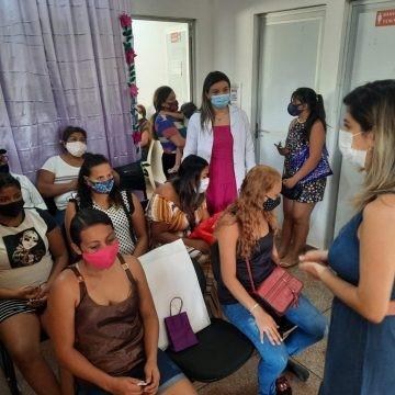 Ações abordam combate à violência contra mulher e marcam Agosto Lilás em unidades de saúde