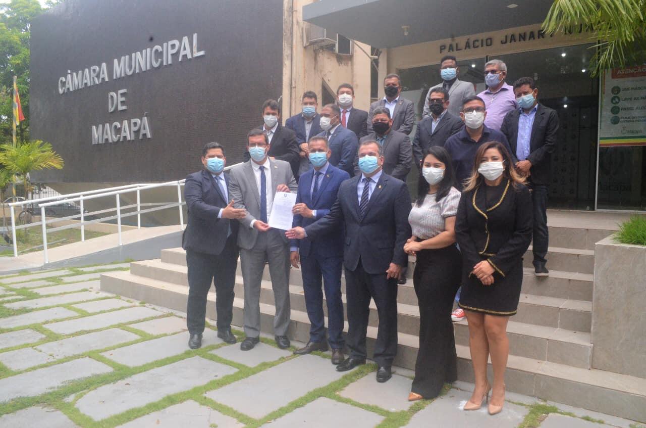 Palácio Janary Nunes: Sede do Poder Legislativo Municipal é doado ao município de Macapá́ 