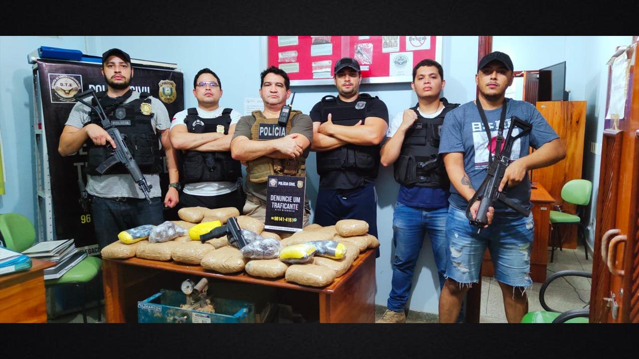 POLÍCIA CIVIL APREENDE 30 QUILOS DE MACONHA E COCAÍNA