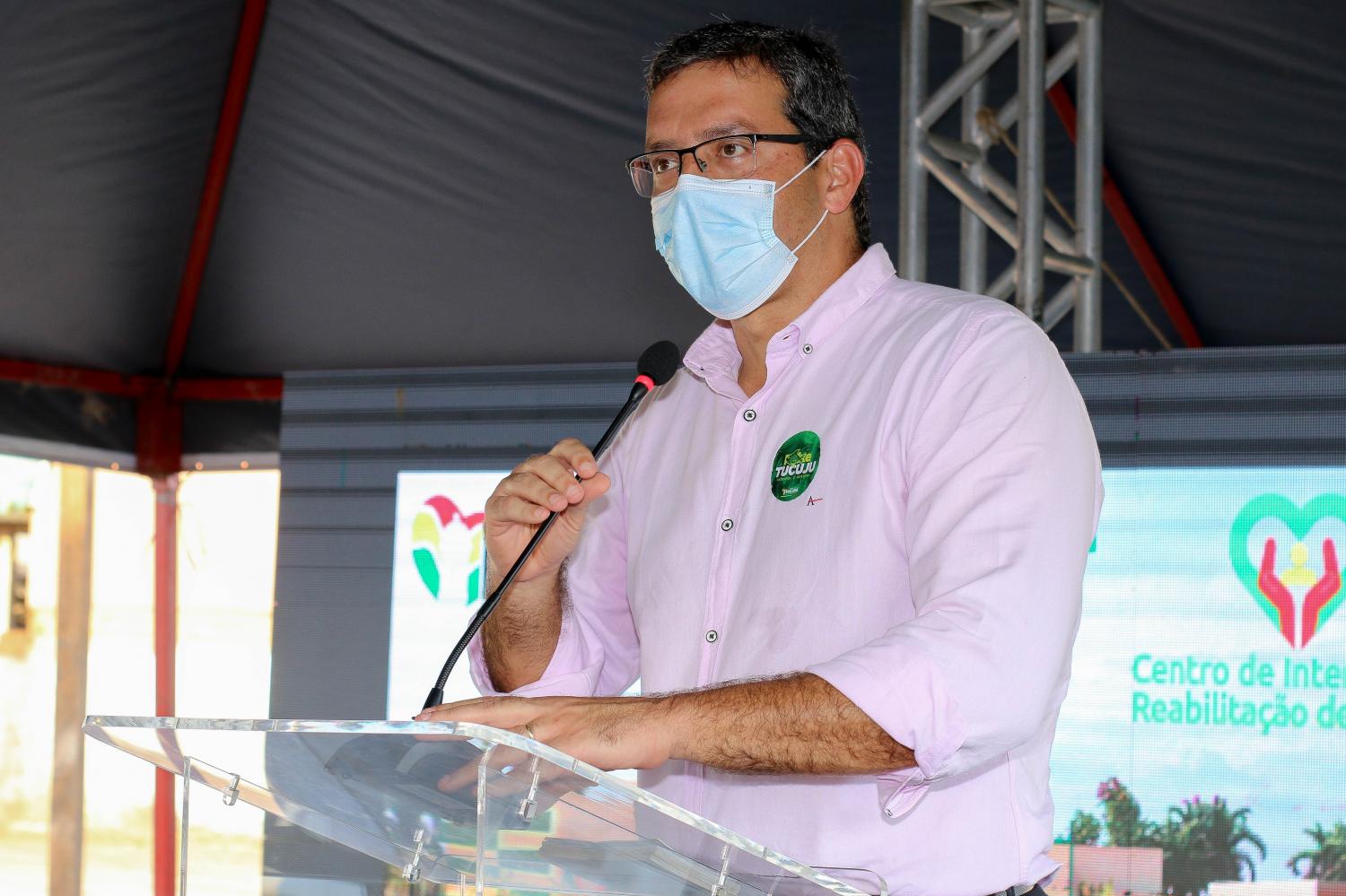 Prefeito assina ordem de serviço para construção do novo Centro de Internação e Reabilitação de Covid-19 de Macapá