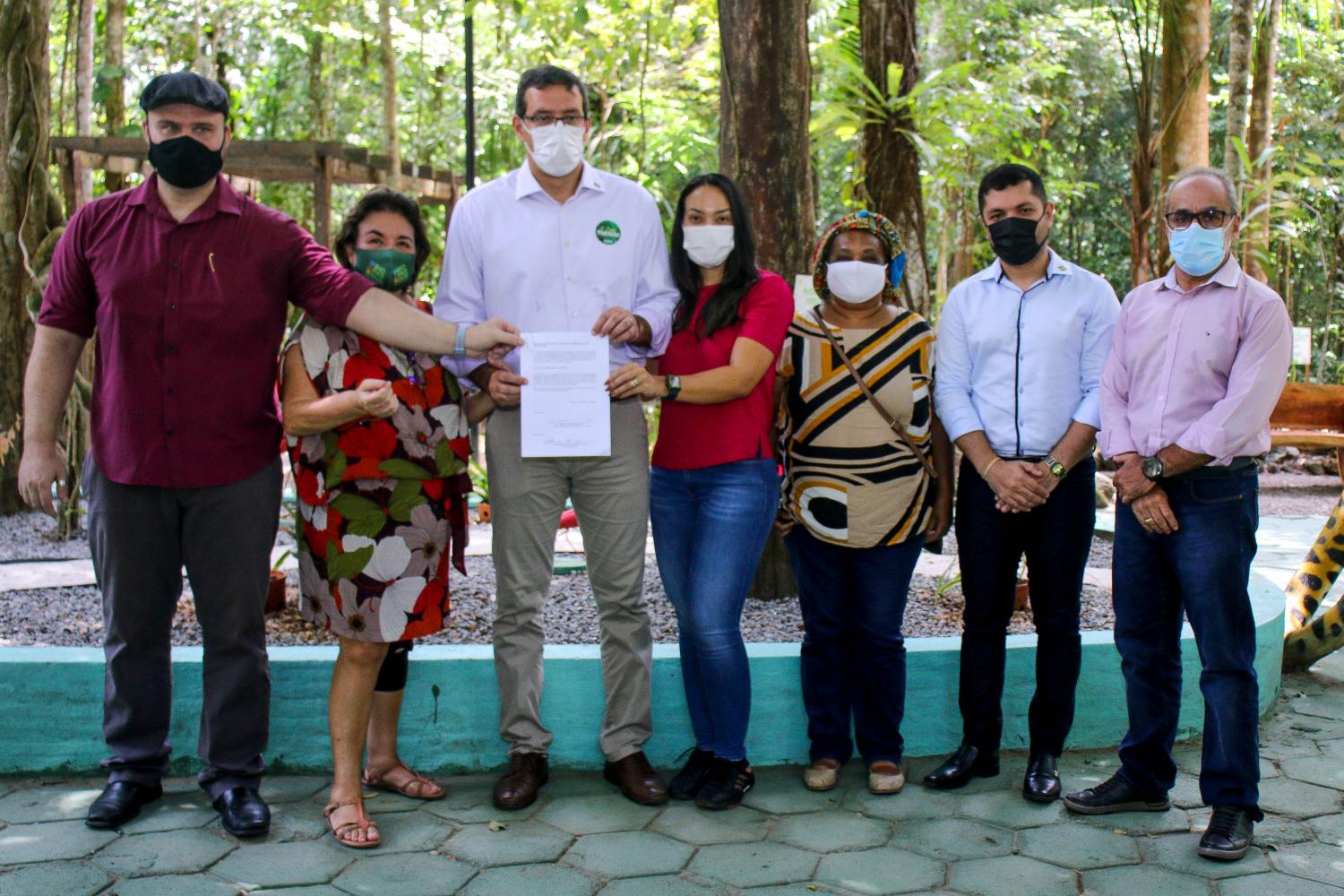Prefeitura de Macapá firma cooperação técnica com a Fiocruz para elaboração do Jardim Terapêutico Tucuju