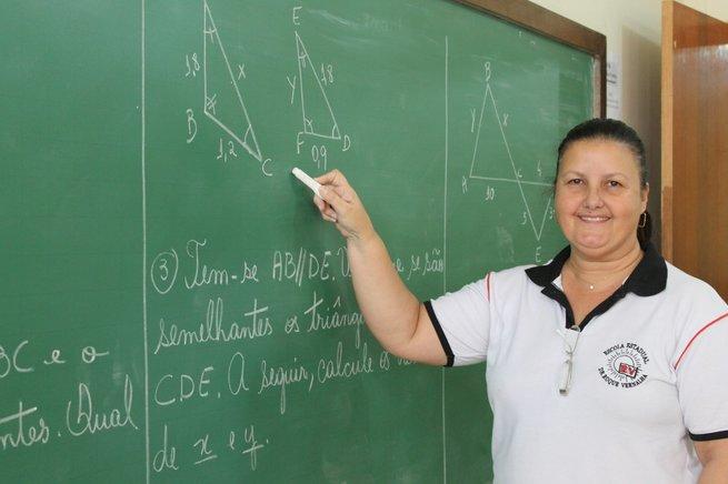 DIA 15 DE OUTUBRO – DIA DO PROFESSOR