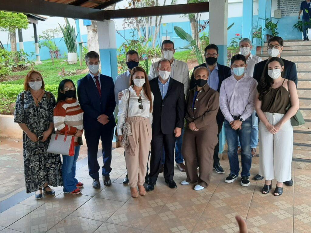 Prefeito de Macapá visita as instalações da Associação Proteção e Assistência aos Condenados em Minas Gerais