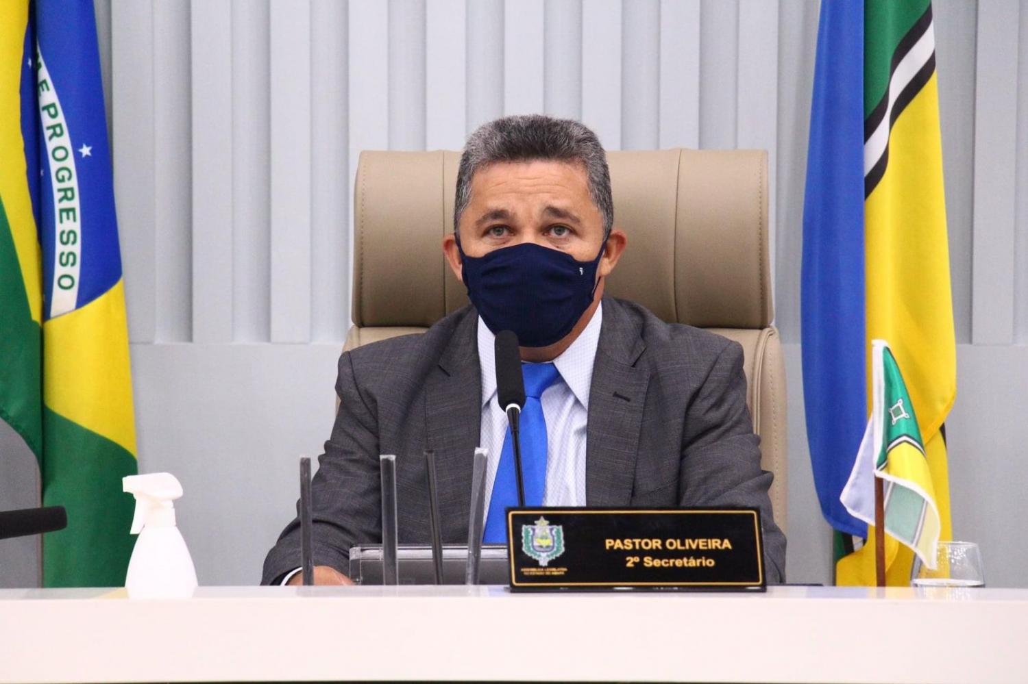 Projeto de lei que torna pública lista de pessoas vacinadas contra Covid-19 é aprovado na ALAP