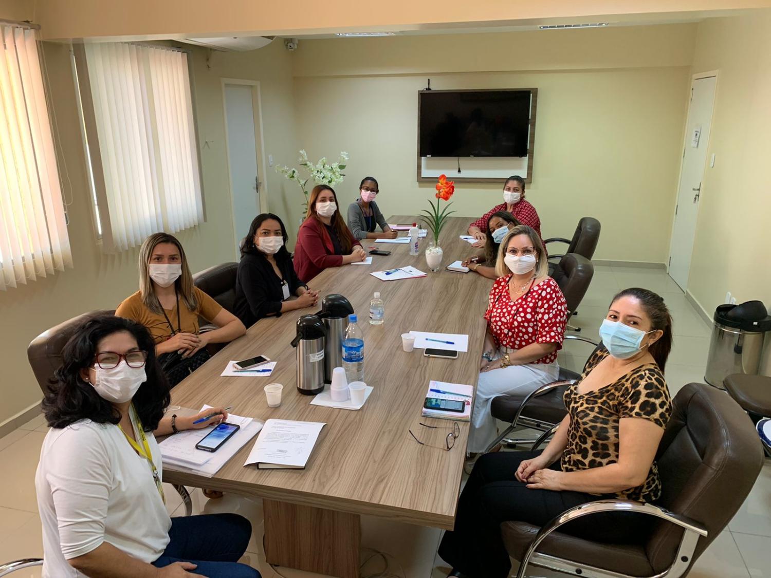 2ª Promotoria da Mulher dialoga com instituições que compõem a Rede de Atendimento Macapá
