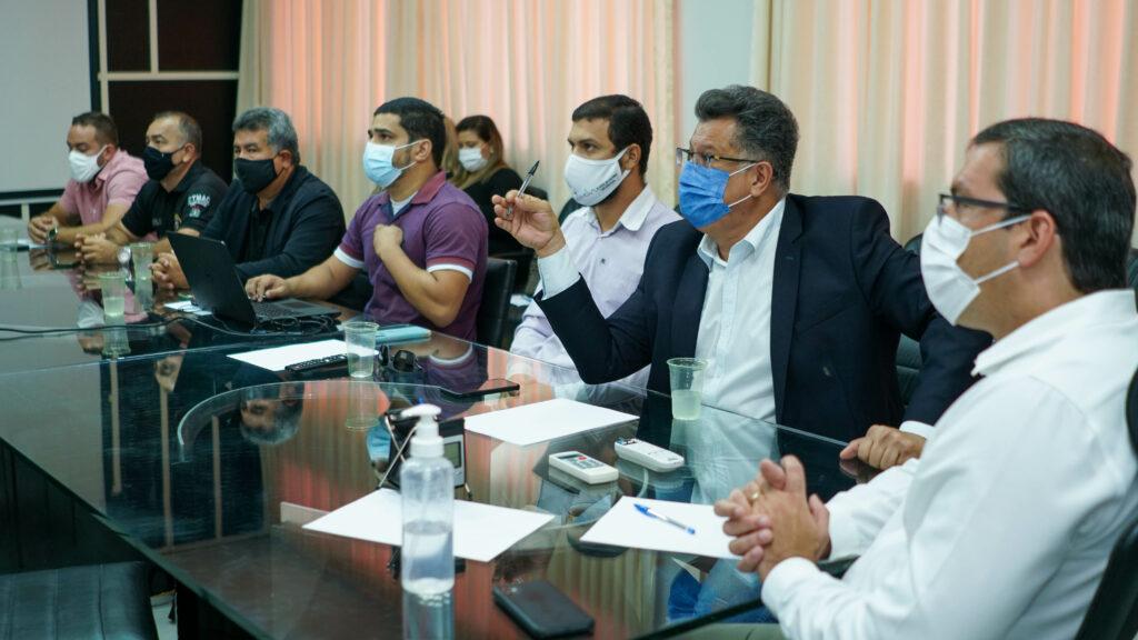 Prefeito reúne com equipe da CTMac para apresentação de Planejamento Estratégico de 2022