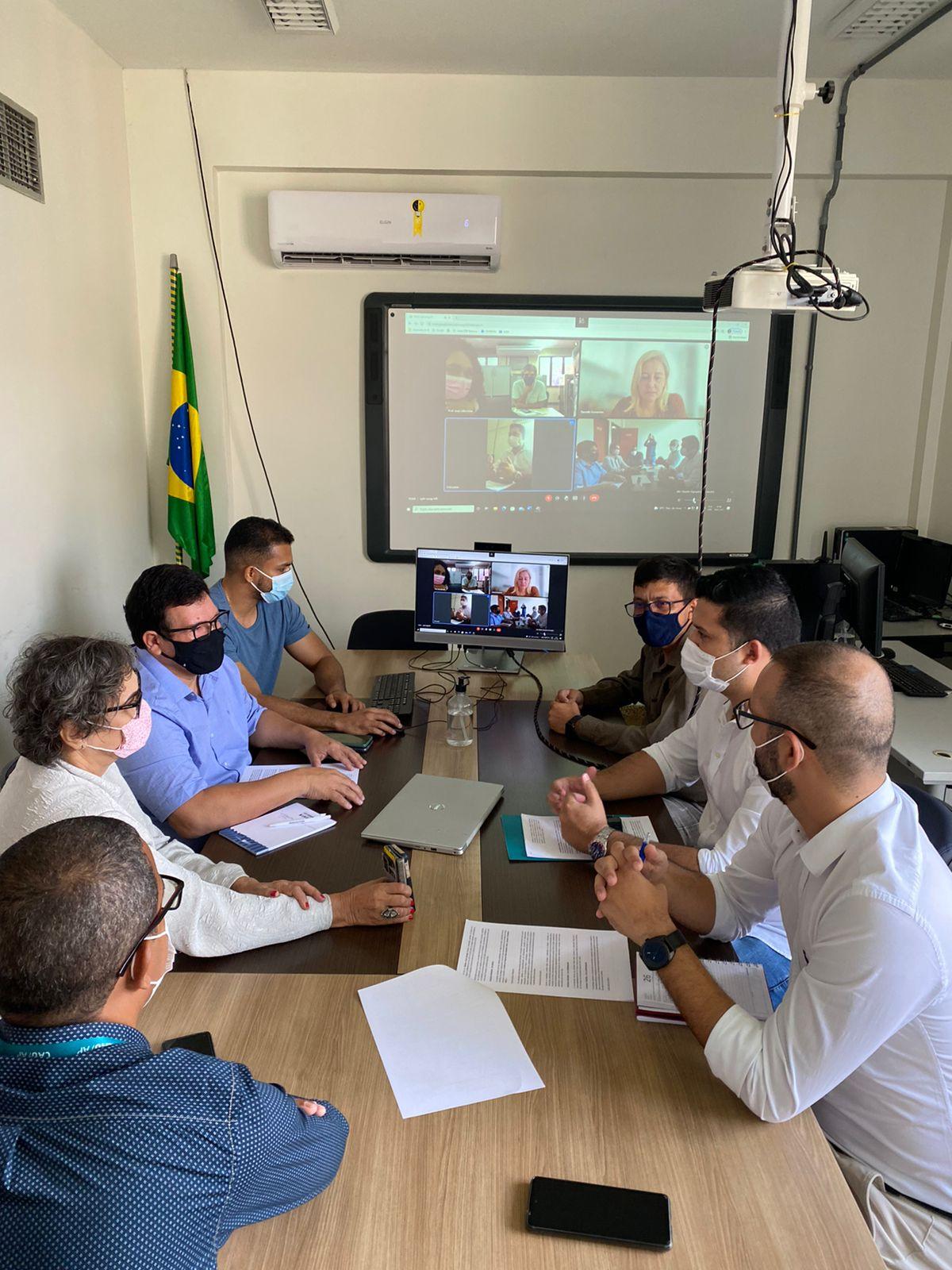 Prefeitura de Santana define minuta de Convênio com Unifap