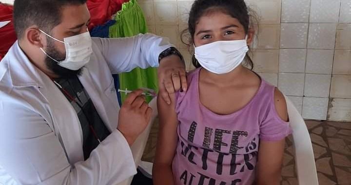 Prefeitura de Santana inicia vacinação contra a Covid-19 em crianças a partir de 8 anos neste sábado, 29   