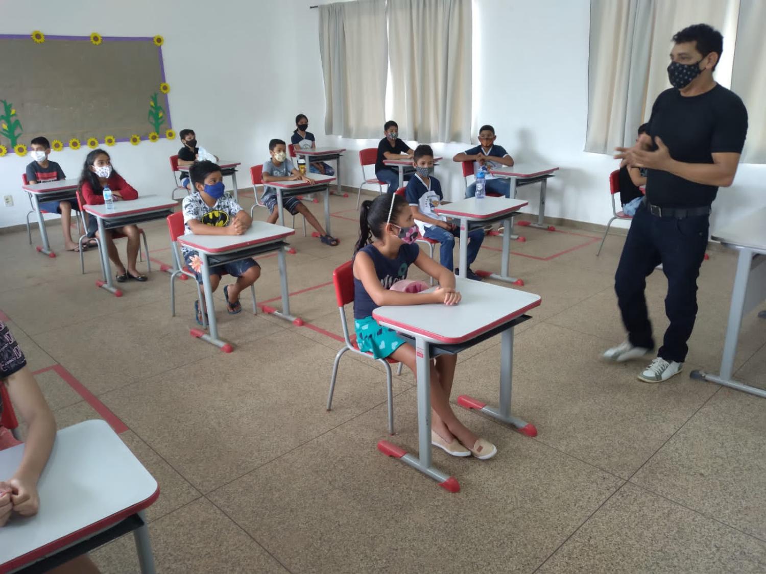 Prefeitura de Santana lança Edital de matrícula para o maternal e abre processo de matrícula para educação básica 2022