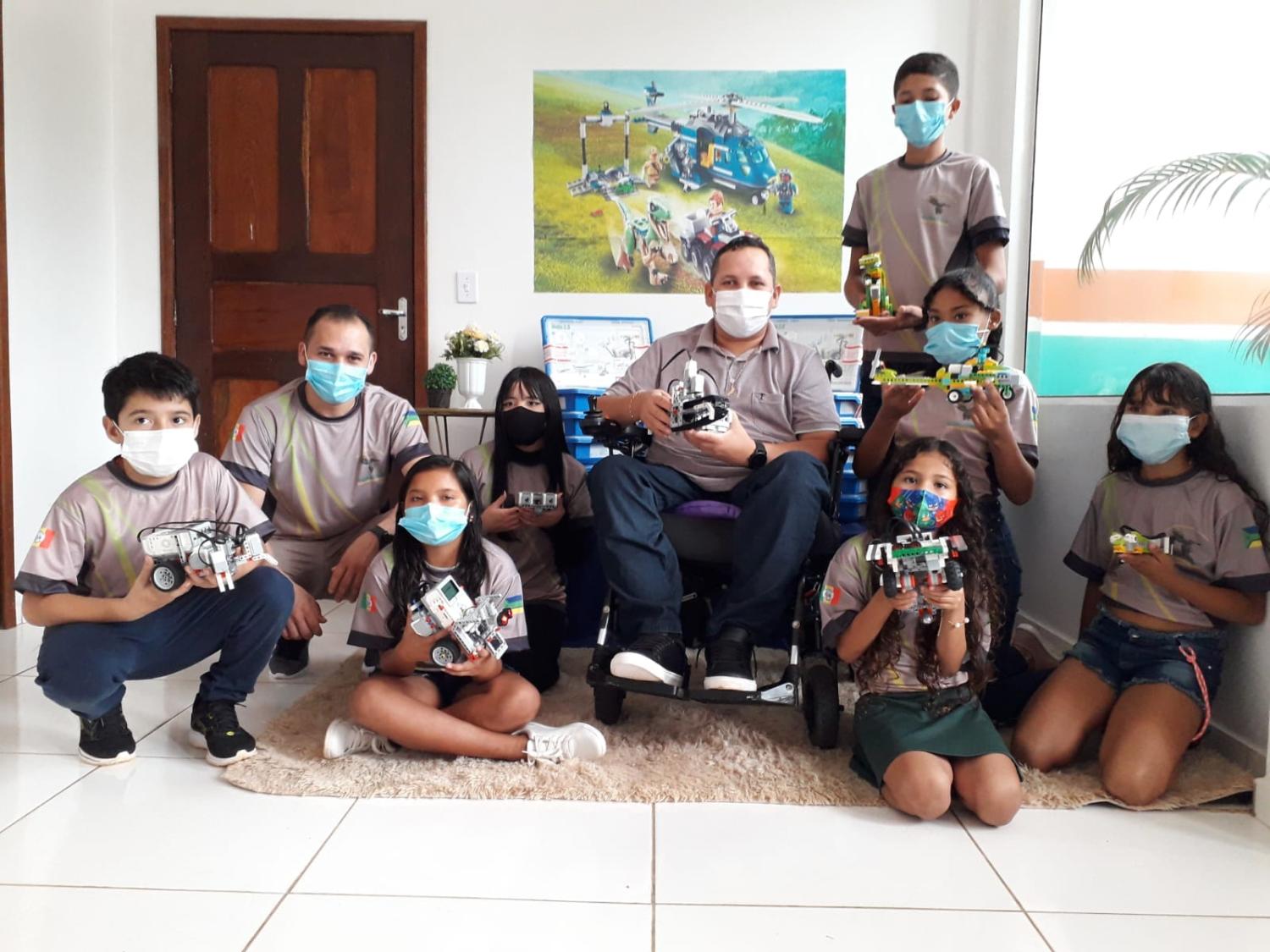 Prefeitura implanta robótica no ensino fundamental de Pedra Branca