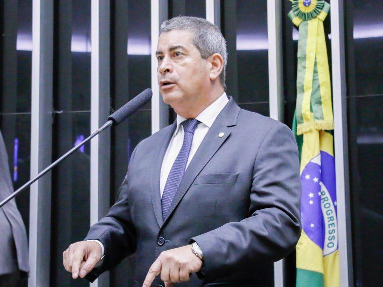 Câmara aprova medida provisória que cria programa habitacional para policiais