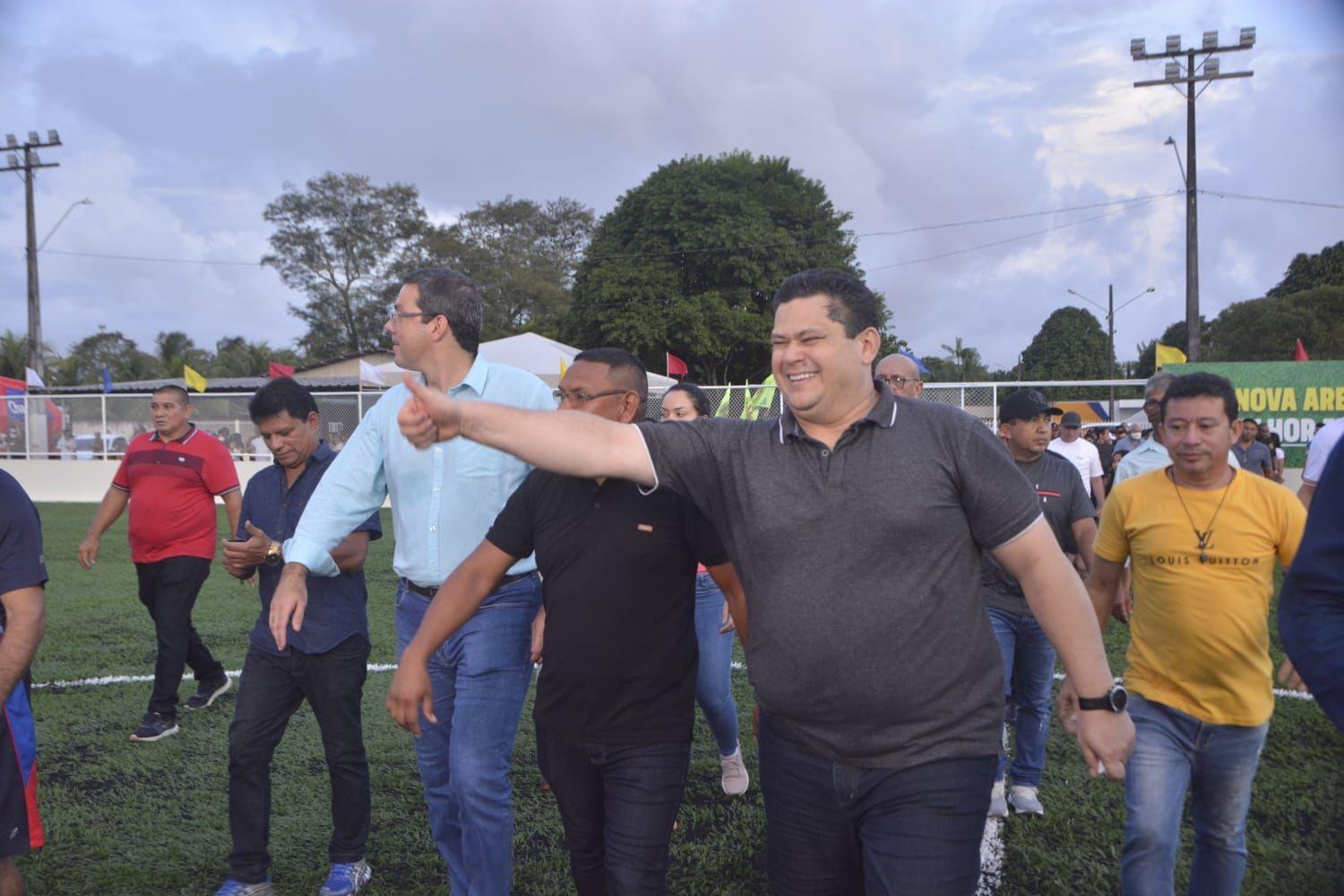 10ª  ARENA É ENTREGUE EM MACAPÁ COM RECURSOS ARTICULADOS POR DAVI