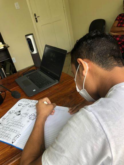 Juizado da Infância de Macapá extingue medida socioeducativa de adolescente que aprendeu a ler e escrever