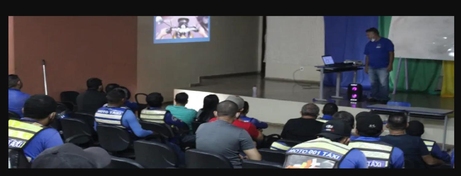 Sttrans junto ao Detran-AP disponibiliza cursos para taxistas e mototaxistas