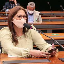 Leda Sadala repudia FAKE NEW
