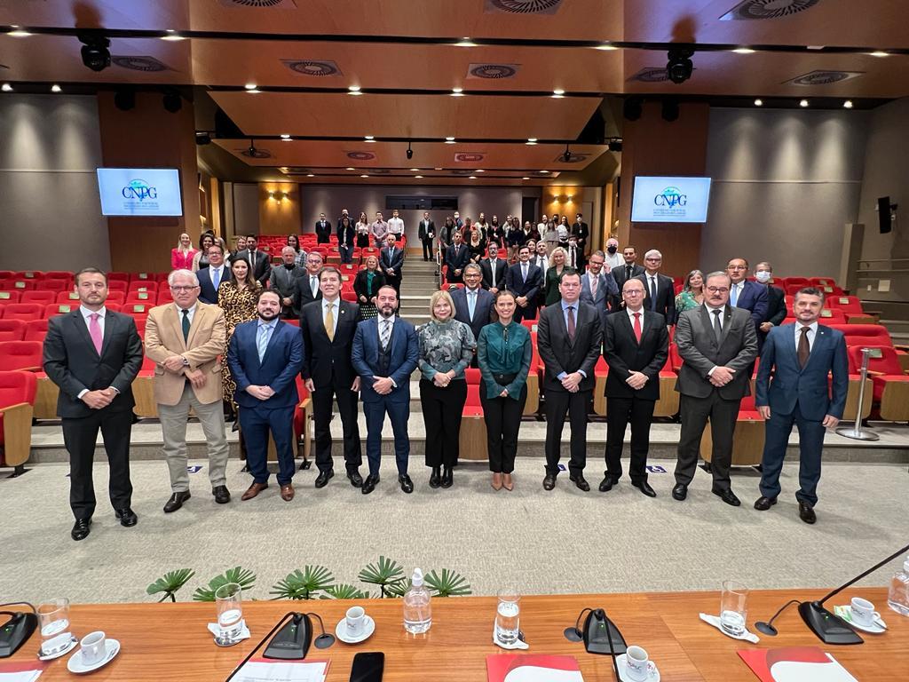 Presidente do CNPG participa de reunião