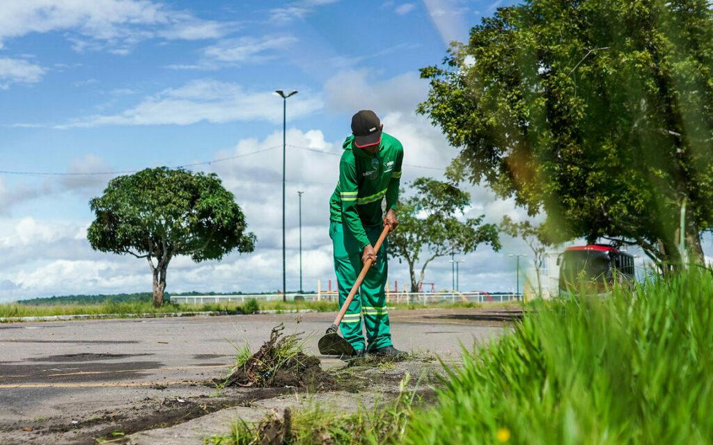 Em Macapá, Dia do Gari será comemorado com almoço, homenagens e sorteios de prêmios