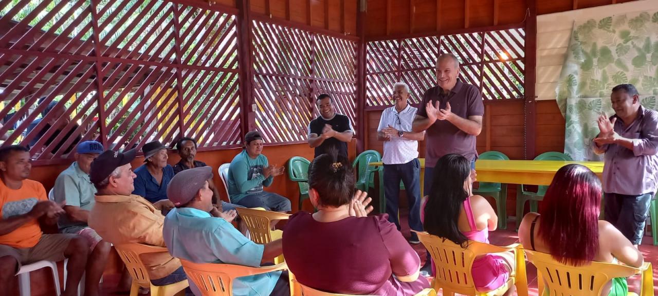 Santana: Jaime reúne com lideranças de Anauerapucu para ouvir demandas da região