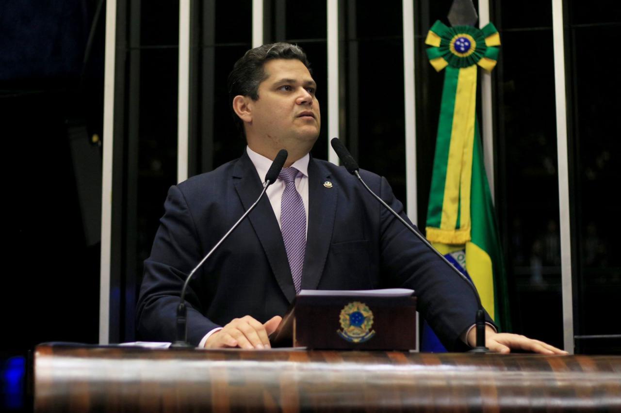 Davi sobre piso nacional da enfermagem: “ Senado hoje fez justiça a quem ficou na linha de frente na pandemia”
