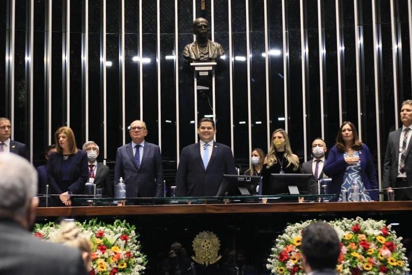 Senador Davi Alcolumbre (UB/AP) preside sessão solene do Congresso Nacional