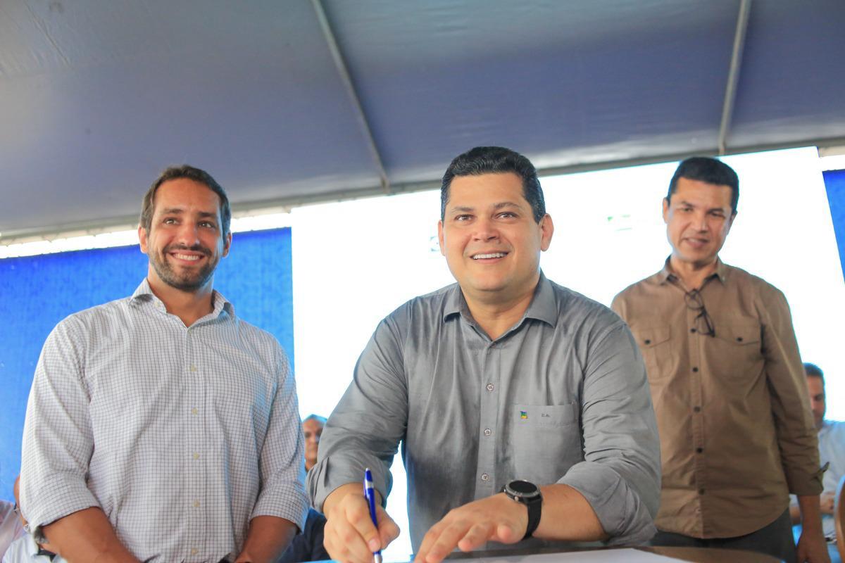 Senador Davi destina quase R$ 80 milhões para pavimentação de vias urbanas e rurais no Amapá